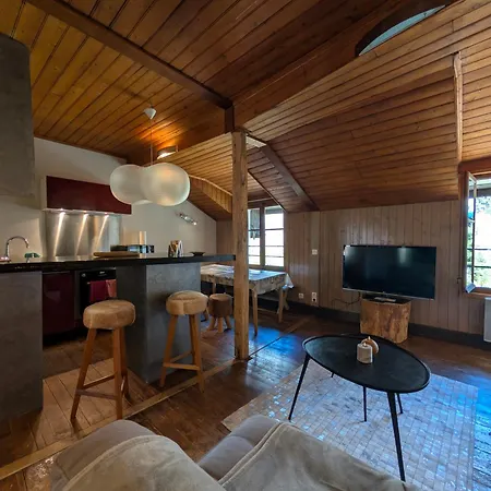 Dans Maison De Pays Pour 5 Personnes Appartement
