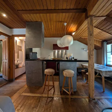 Dans Maison De Pays Pour 5 Personnes Appartement *